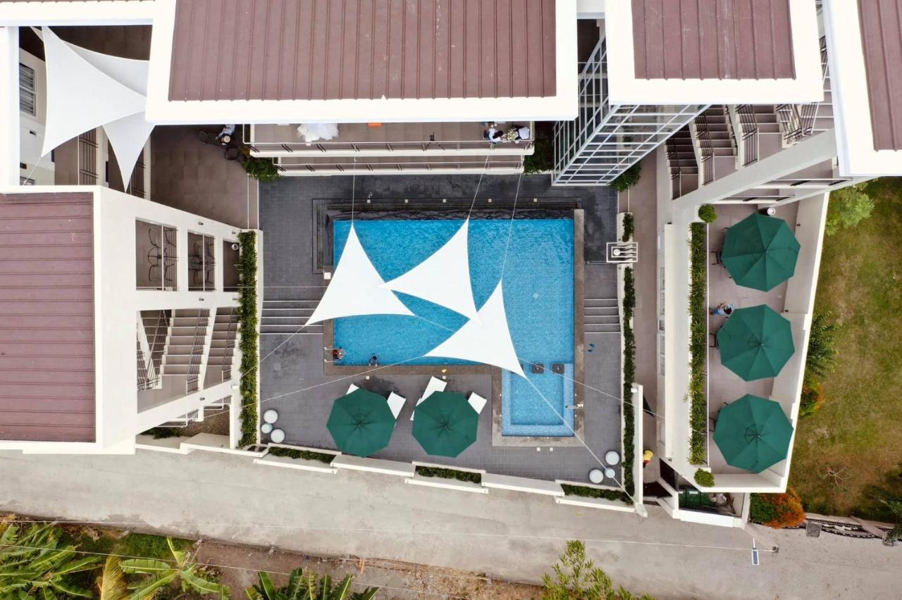 Rovira Suites Dumaguete City Exteriör bild