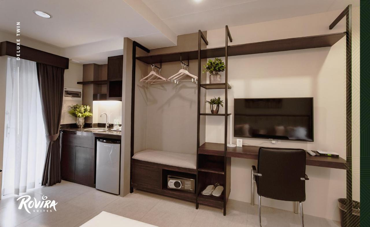 Rovira Suites Dumaguete City Exteriör bild